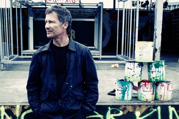 Michael Rother en el segundo concierto de apertura del Central