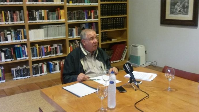 El alcalde de Santillana del Mar, Isidoro Rábago 