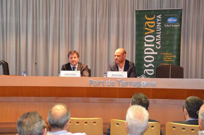 J. Andreu y R. Godia en las jornadas organizadas por Asoprovac