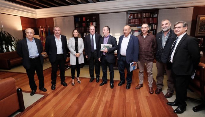 Herrera recibe a los representantes de las OPA en Castilla y León