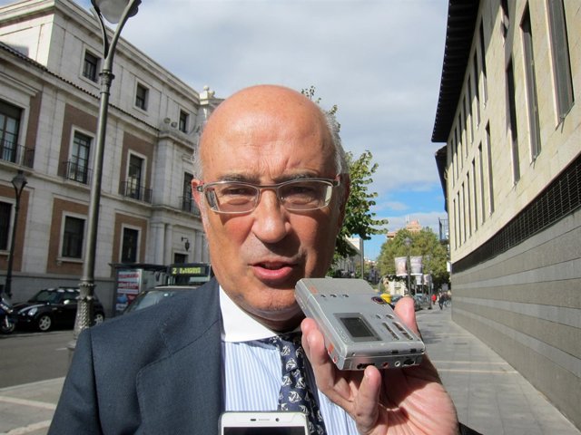 Santiago González, letrado de Luis Alberto y Luis Javier Samaniego. 