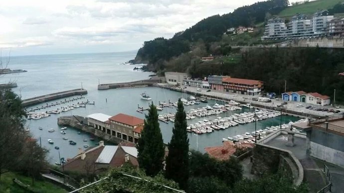 Puerto de Mutriku.