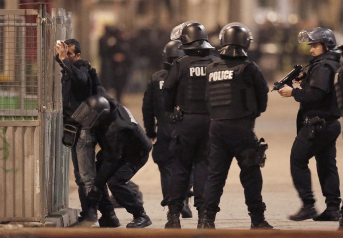 Operación en Saint Denis contra el cerebro de los atentados de París