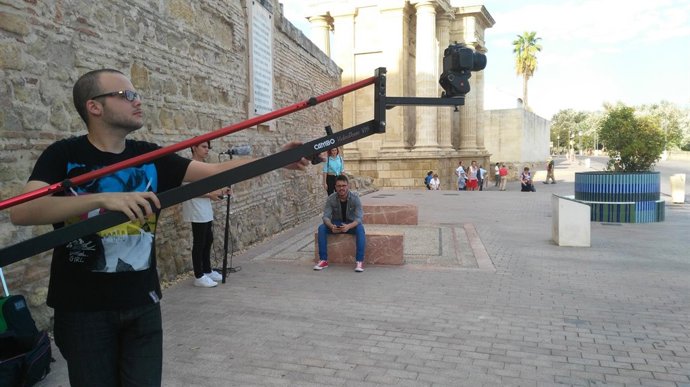Un momento del rodaje junto al Arco del Triunfo