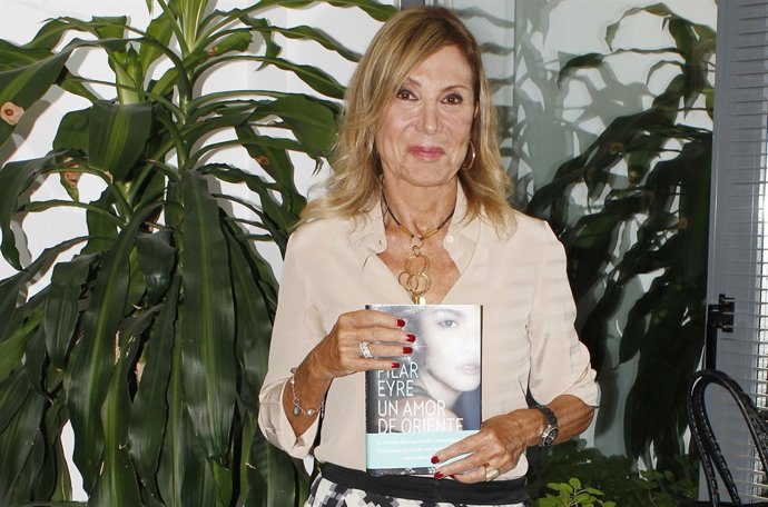 PILAR EYRE PRESENTA SU ÚLTIMA NOVELA 'UN AMOR DE ORIENTE'