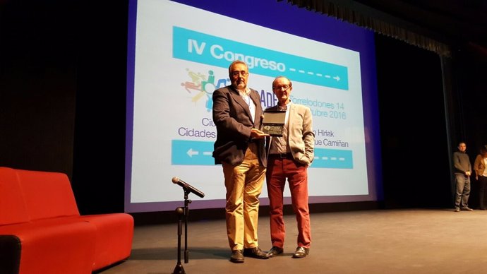 Córdoba recibe el premio Ciudad que camina