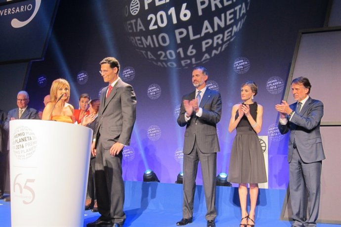 El escritor Marcos Chicot, proclamado finalista del LXV Premio Planeta