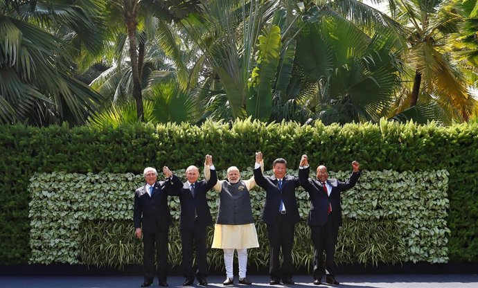 Putin, Temer, Xi, Modi y Zuma en la 8ª cumbre BRICS