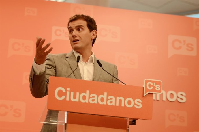 Albert Rivera en rueda de prensa