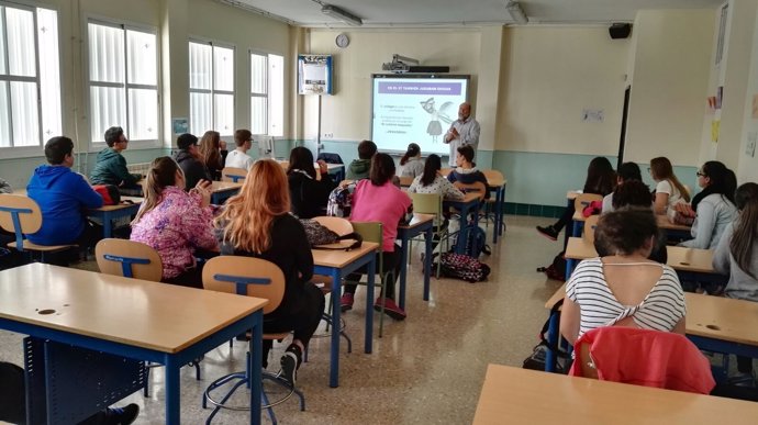 Taller contra el acoso escolar de la Diputación de Málaga colegio