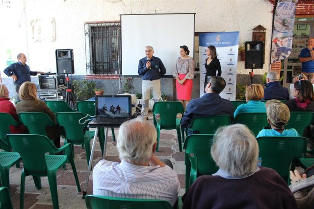 Homenaje al promotor deportivo José Juan Martínez