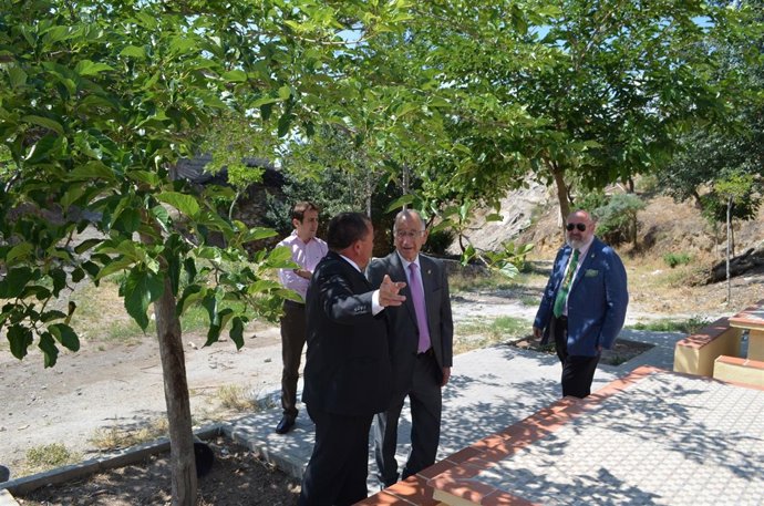 Diputación de Almería garantiza abastecimiento de agua en Hijate