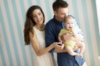 El Congreso debate mañana igualar los permisos de maternidad y paternidad en 16 semanas