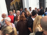 Concentración "masiva" y cargada de "impotencia" en Olivares por el último crimen machista