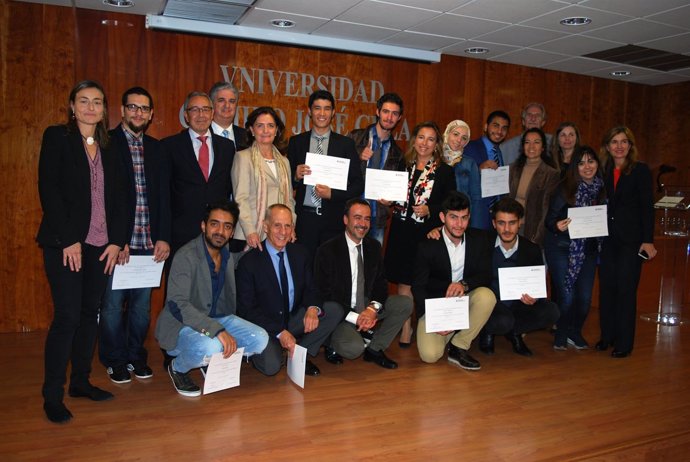 Bienvenida a diez refugiados que estudiarán en España