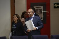 El Gobierno veta la propuesta del PSOE para parar la LOMCE porque perdería 615 millones