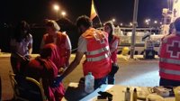 Los once inmigrantes rescatados frente a la costa de Murcia aseguran ser libios