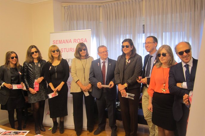 Presentación de la 'Semana Rosa' de la AECC en Asturias