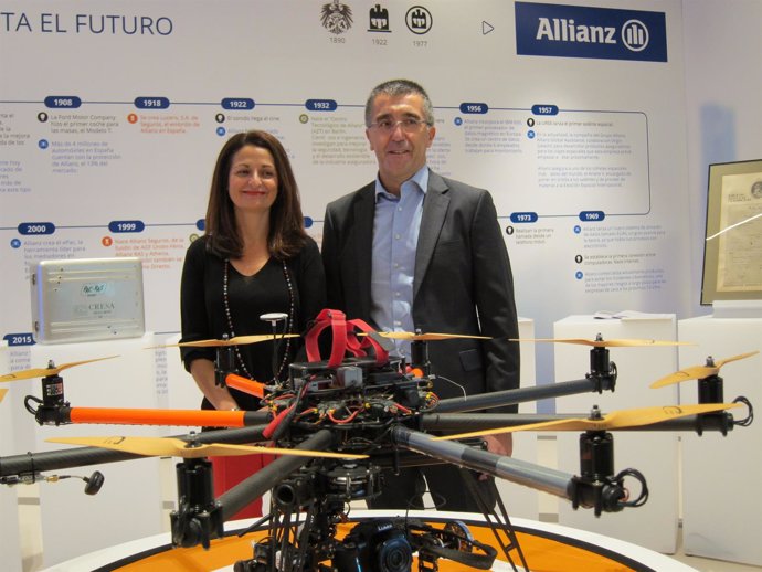 Laura del Alma y José Luis Ferré (Allianz)