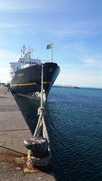 Roses (Girona) cierra la temporada de cruceros con un millar de pasajeros y cinco barcos