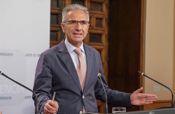 El portavoz del Gobierno andaluz, Miguel Ángel Vázquez