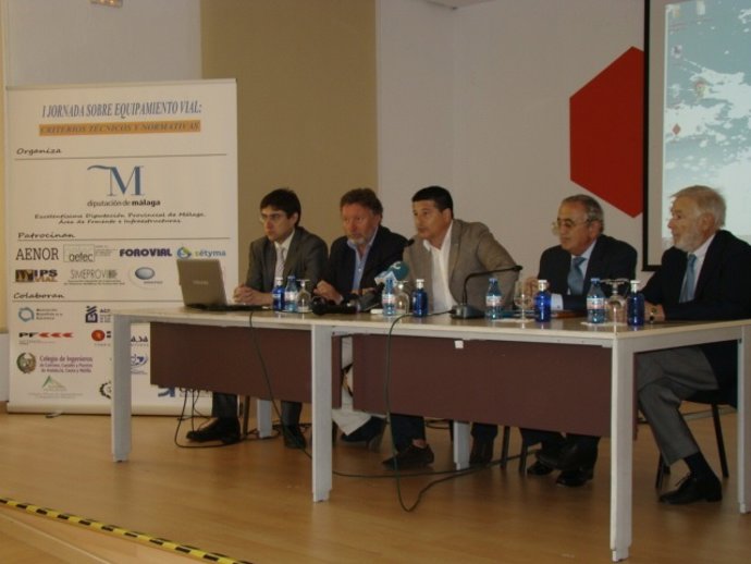 Jornadas sobre equipamiento vial en Málaga 