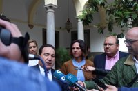 El PP de Granada pide la dimisión del consejero de Salud por reordenación sanitaria