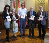 El historiador Maximiliano Barrio reúne un libro los más de 250 años de historia del obispado de Valladolid