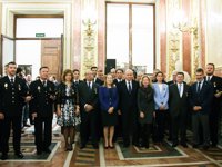Fernández Díaz elogia en el Congreso la "lealtad y espíritu de servicio" de la Policía
