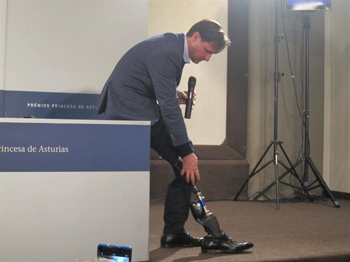 El biofísico estadounidense Hugh Herr, en Oviedo