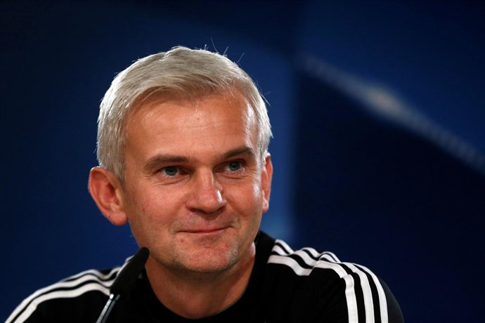  El Entrenador Del Legia De Varsovia, Jacek Magiera