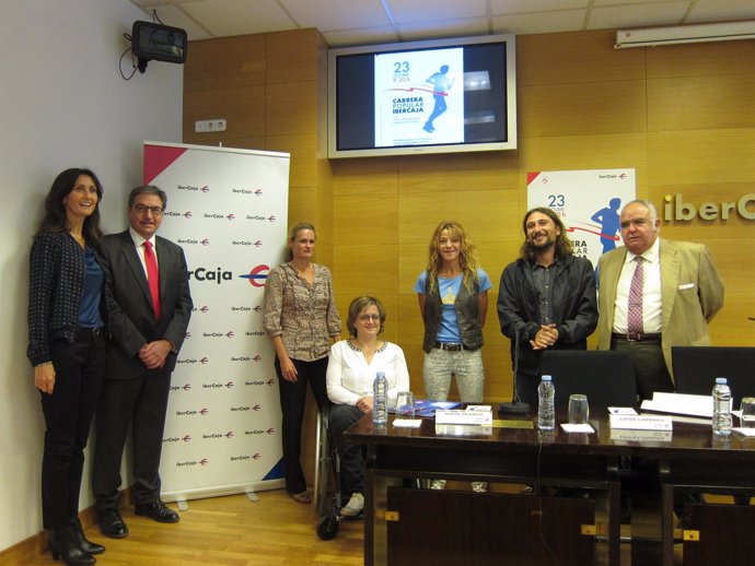 Presentación de la Carrera Popular Ibercaja 'Por la integración' hoy en Zaragoza