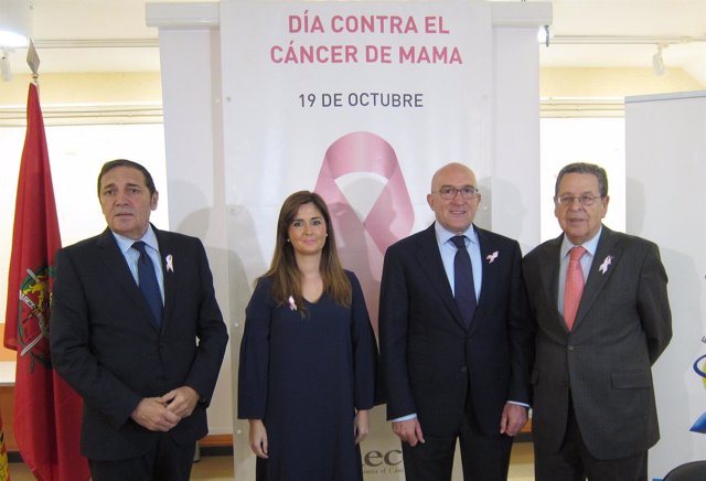 De izquierda a derecha, Sáez, Suárez, Carnero y Arroyo