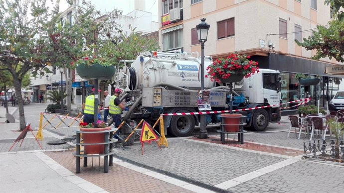 Estepona red abastecimiento suministro inundaciones operarios trabajadores