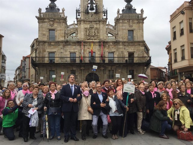 Fwd: NP Encuentro Cyl De Personas Diagnosticadas Decáncer De Mama