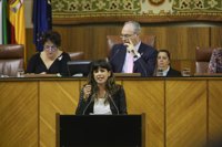 Teresa Rodríguez a Susana Díaz: "El partido de los ERE inviste al de la Gürtel"