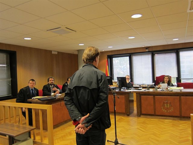 Vigo Juicio Bañista