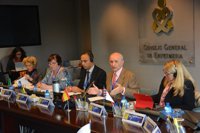 Enfermeros denunciarán al Gobierno ante la Comisión Europea por paralizar la directiva de cualificaciones profesionales