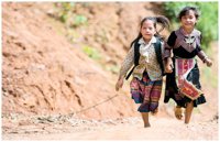 El mundo tendría 19.130 millones de euros más si todas las niñas de diez años completan secundaria