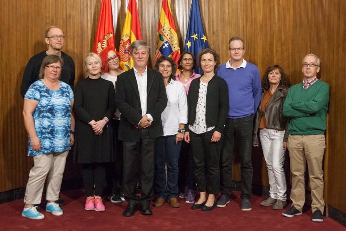 El alcalde con representantes del Ayuntamiento sueco de Avesta
