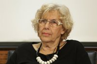 Carmena tacha de "vergüenza" los CIE y reclama que el derecho de asilo sea competencia municipal