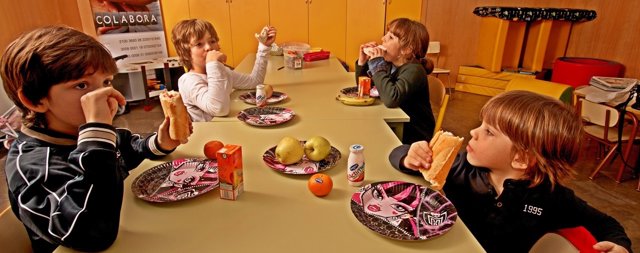 Desayunos Y Meriendas #Concorazón Cruz Roja Navarra Y Simply