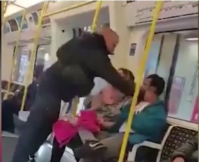 Agresión en el metro de Londres