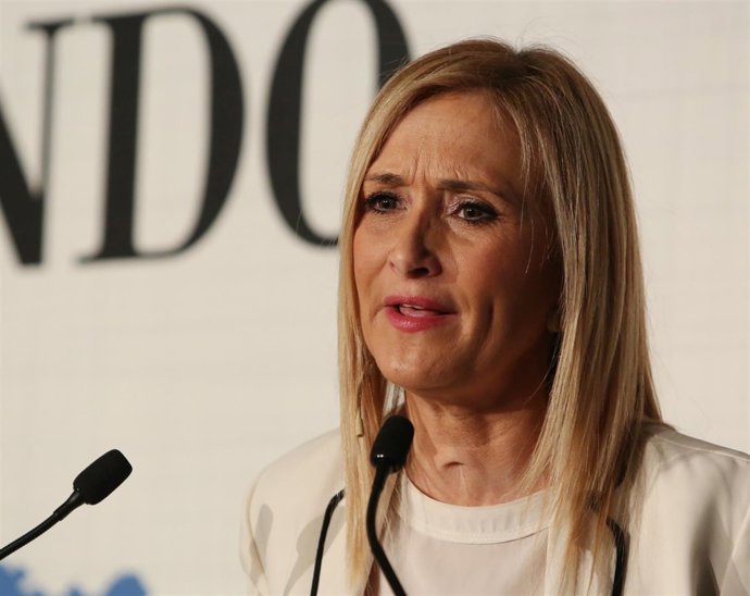 Cristina Cifuentes en el foto de El Mundo