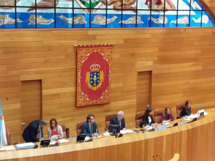 Mesa del Parlamento de Galicia