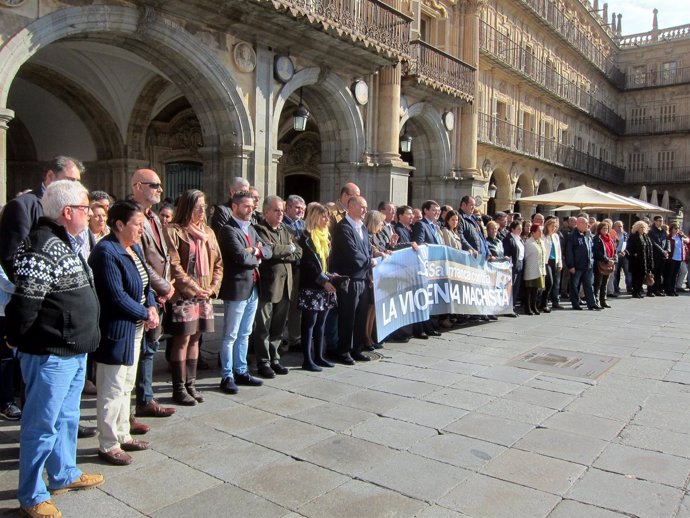 Concentración en Salamanca en contra de la violencia de género