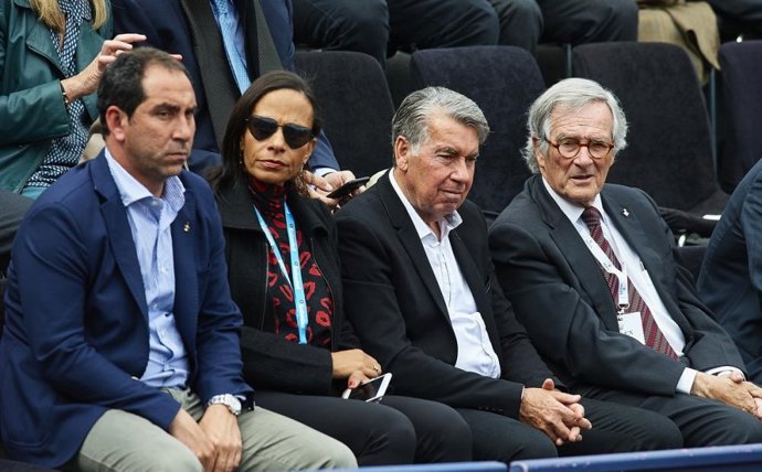 Albert Costa y Manolo Santana 