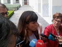 Teresa Rodríguez avisa del "riesgo de aclimatarse a las instituciones"