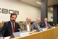 La colaboración público-privada puede hacer sostenible el sistema sanitario