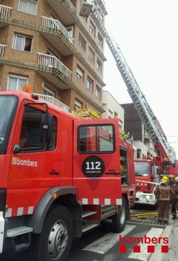 Incendio en un edificio de Amposta (Tarragona)